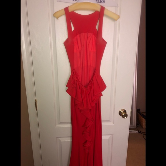 Prom dress - Picture 2 of 3